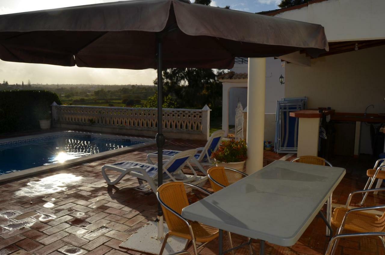 הוילה Armação de Pêra Casa Do Poco מראה חיצוני תמונה